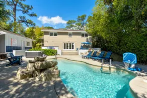 Eden Oasis ~ Hot Tub, Pool, PS4, Ping Pong Table - Image 5