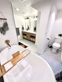 Remodeled Modern House With Exercise Area - Image 5