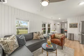 Cabin on horse farm close to springs & horse shows - Image 2