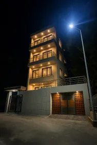Gold - Image 2