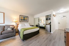 King Studio 2nd Floor #234 at Donner Lake Village - Image 3