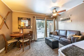 Beautiful Studio W/Kitchenette #134 at Donner Lake Village - Image 3