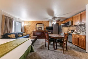 Delightful Studio w/Kitchenette #111 at Donner Lake Village - Image 2