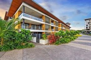 Waterfront Gem - Image 4