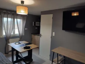 Studio in a quiet area near Zenith - Image 5