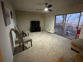 Cozy hideaway w/ downtown view *read description - Image 2