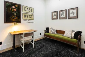 1BR Downtown Close to Cincinnati Stadiums & Bars - Image 3