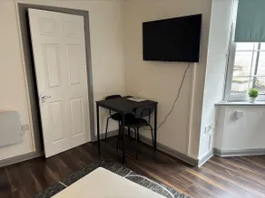 Apartment near to Seafront - Image 3