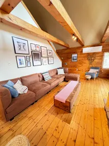 The Pine Lodge - Image 3