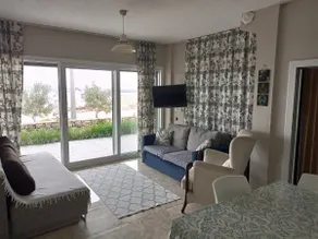Apartment / Garden Floor - Image 2