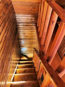 Wooden cabin by Red Nomad - Image 2