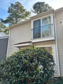 Oasis in North Hills - Image 4