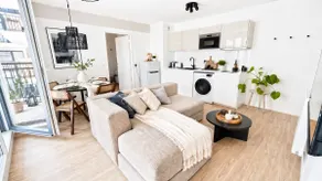 Parking - A/C - 2 bedrooms - 13mn from the airport - Image 4