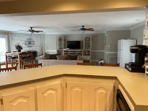 Guest Suite in Oak Ridge - Image 4