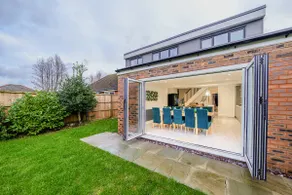 Spacious 6BR Ashton Home | Sleeps 12 | Parking - Image 5