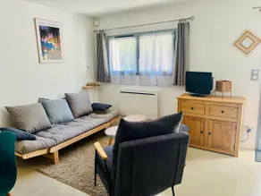 Cool and quiet apartment with terrace - Image 4