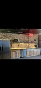 A Huge 4 Bed with Balcony Downtown near Ft Barfoot - Image 4