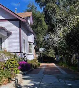 Cozy Pasadena Home w/ home theater • Large yard - Image 2