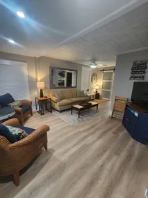 Spacious lakeview cape - Image 2