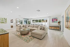 Villa Sunshine - Luxury Home, Heated Pool - Image 3