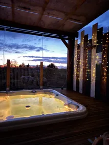 A bubble for 2 - entire place - Air conditioning & spa - Image 3
