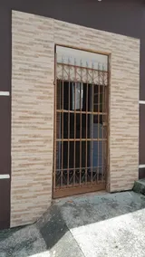 Cozy studio apartment near downtown - Image 3