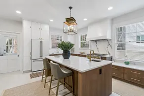 Beautiful Home In S Tampa Near Water & Downtown - Image 4