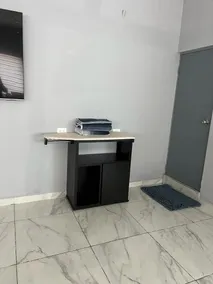 Apartment on Avenue behind Shopping Center - Image 3