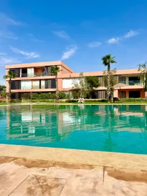 Urban Oasis Apartment - Image 2