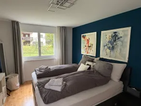 165 m2 4.5-Bedroom Retreat with Mountain Access - Image 3