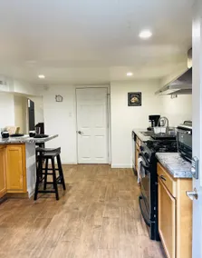 *Independence Cozy Nest* - Broad Ripple Centre - Image 4