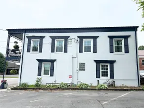 Oak Street Orleans 2/2apartment - Image 5