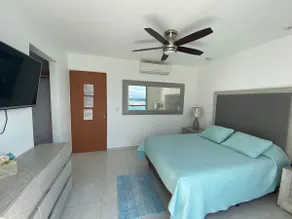 Casa Aitana, overlooking the lake - Image 5