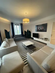 Luxurious 247 m2 apartment, Palais des Congrès, Paris - Image 2
