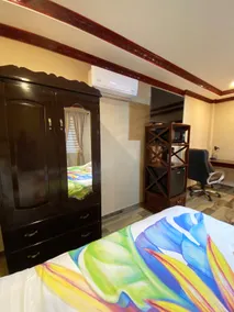 R and G’s Cozy Studio Apartment - Image 2