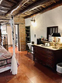 Josefina's Queen Suite in Mesilla Plaza. - Image 5