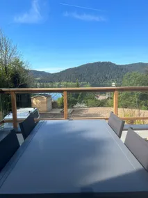 Le Sotré: premium lake view - Image 2