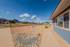 Southwest Escape: Parkside w/ Views & Pet-Friendly - Image 3