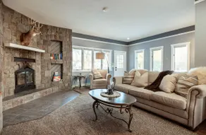 Apple River Retreat |Spacious & Family Friendly - Image 3