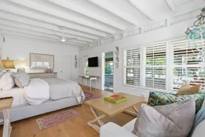 Newly Restored Old Naples Estate - Best Location! - Image 3