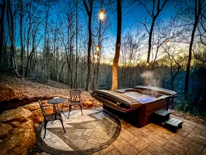 Hill Haven | Cozy RRG Forest Cabin + Hot Tub - Image 4