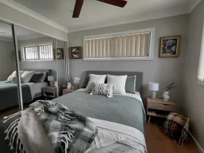 Cosy country getaway-private hot tub, wine, b'fast - Image 3
