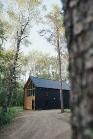 Dog Friendly Up North Private Escape - Image 2
