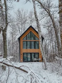 Dog Friendly Up North Private Escape - Image 5