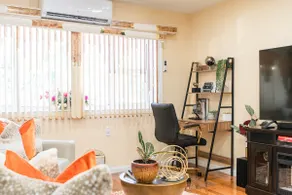 Hidden Delight/2Br getaway Close to JFK/ - Image 4