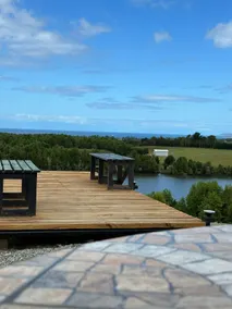 tranquility by the lake - Image 3