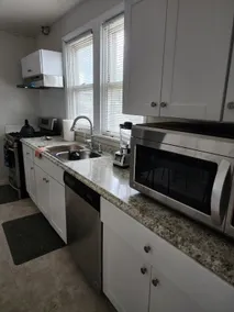 Dannie's place - Image 4