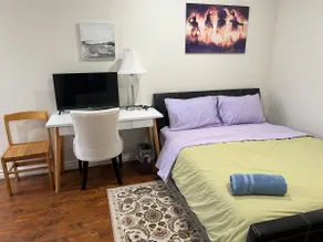 Studio2 private kithen and bathroomTV Free parking - Image 4