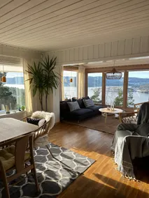 Separate apartment in a detached house with a beautiful view - Image 4