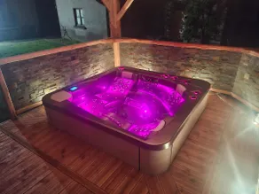 4-person apartment with outdoor spa. Le Mélèze - Image 2